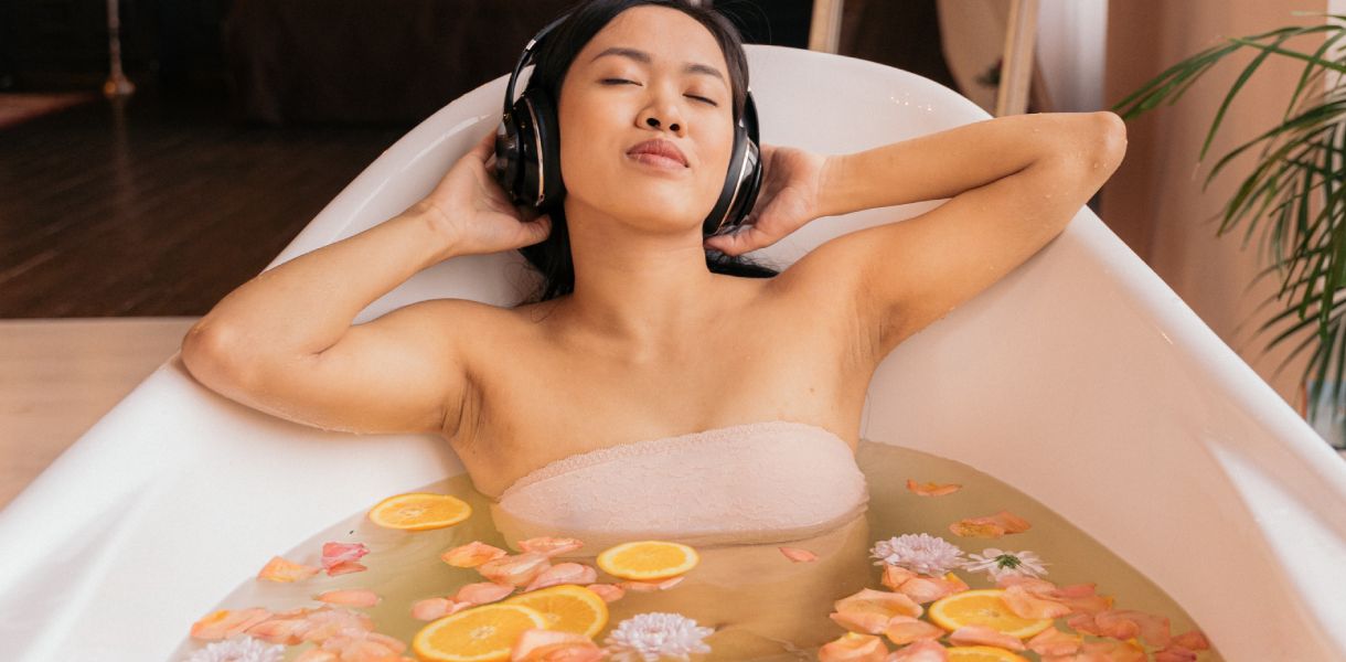 Découvrir ses désirs : Guide d'initiation à l'audioérotique pour l'exploration sensuelle