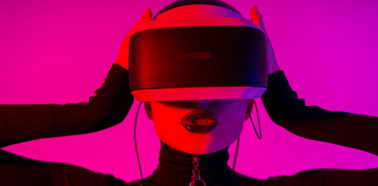 Le plaisir virtuel : comment le Metaverse redéfinit la sexualité à l'ère numérique